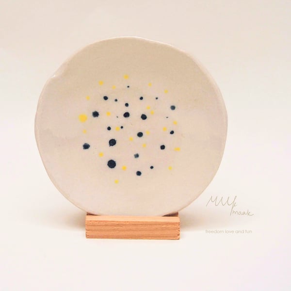 Tiny Drizzle Ring Dish C