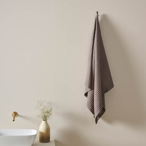 Cloud Soft Waffle Bath Towel - Grey