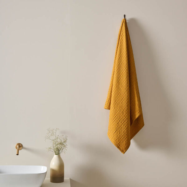 Cloud Soft Waffle Bath Towel - Yelllow