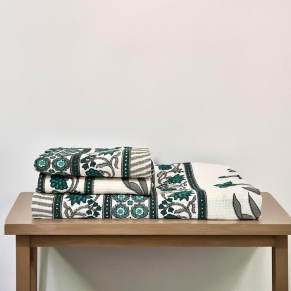 Maitreyi Waffle Towel Combo - Three Piece Set