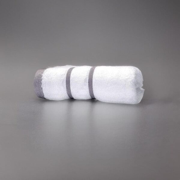 White Oh-so-soft Bath Towel