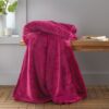 Catherine Lansfield Raschel Velvet Touch Throw 200cm x 240cm Catherine Lansfield Raschel Velvet Touch Throw 200cm x 240cm